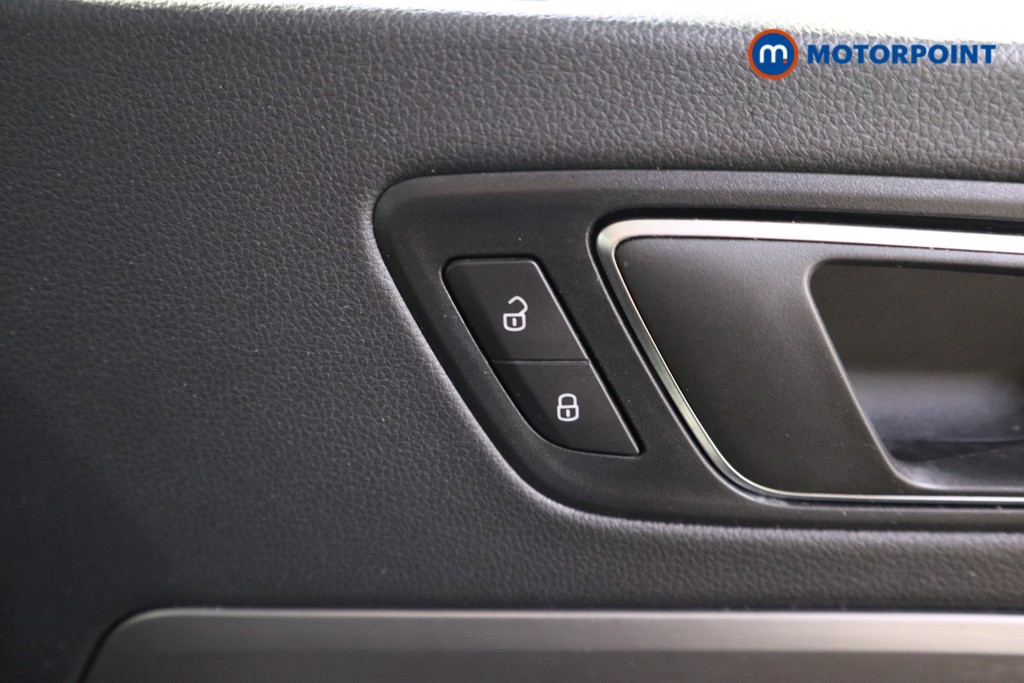 Seat Ateca FR Manual Petrol SUV - Stock Number (1631161) - 14th supplementary image