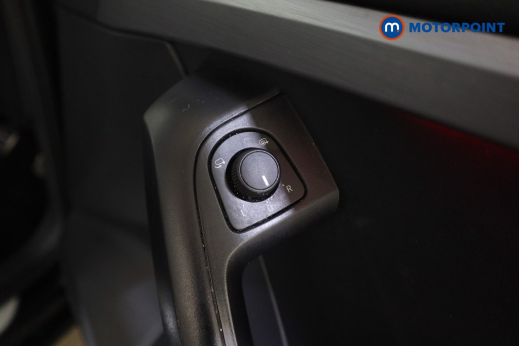 Seat Ateca FR Manual Petrol SUV - Stock Number (1631161) - 15th supplementary image