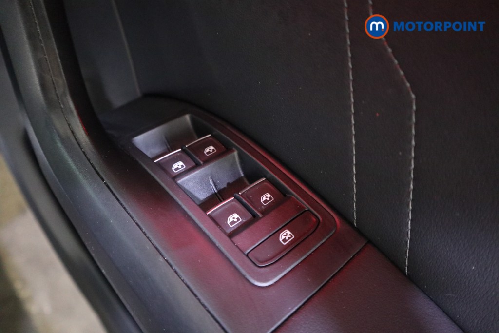 Seat Ateca FR Manual Petrol SUV - Stock Number (1631161) - 16th supplementary image