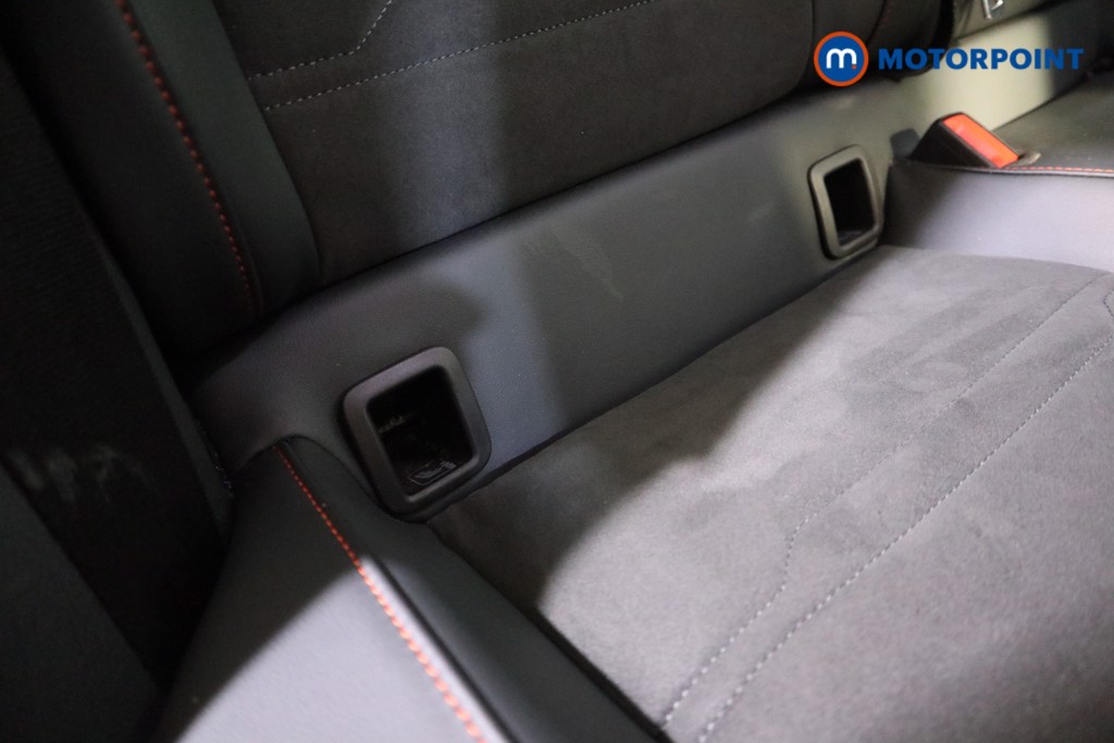 Seat Ateca FR Manual Petrol SUV - Stock Number (1631161) - 20th supplementary image