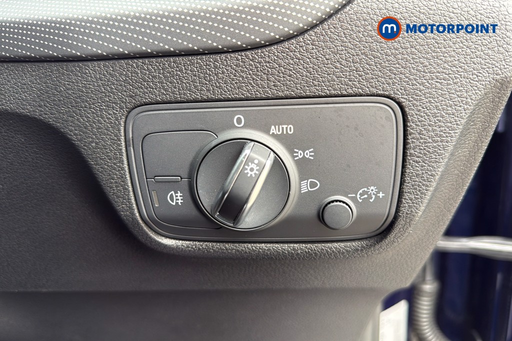 Audi Q2 Black Edition Automatic Petrol SUV - Stock Number (1631526) - 18th supplementary image