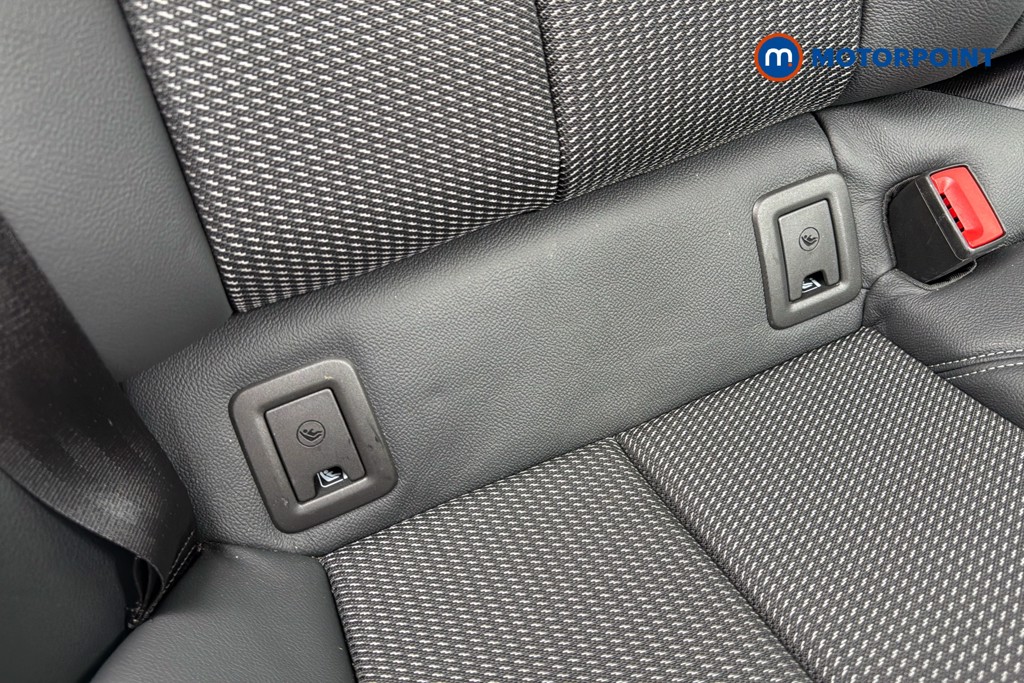 Audi Q2 Black Edition Automatic Petrol SUV - Stock Number (1631526) - 29th supplementary image