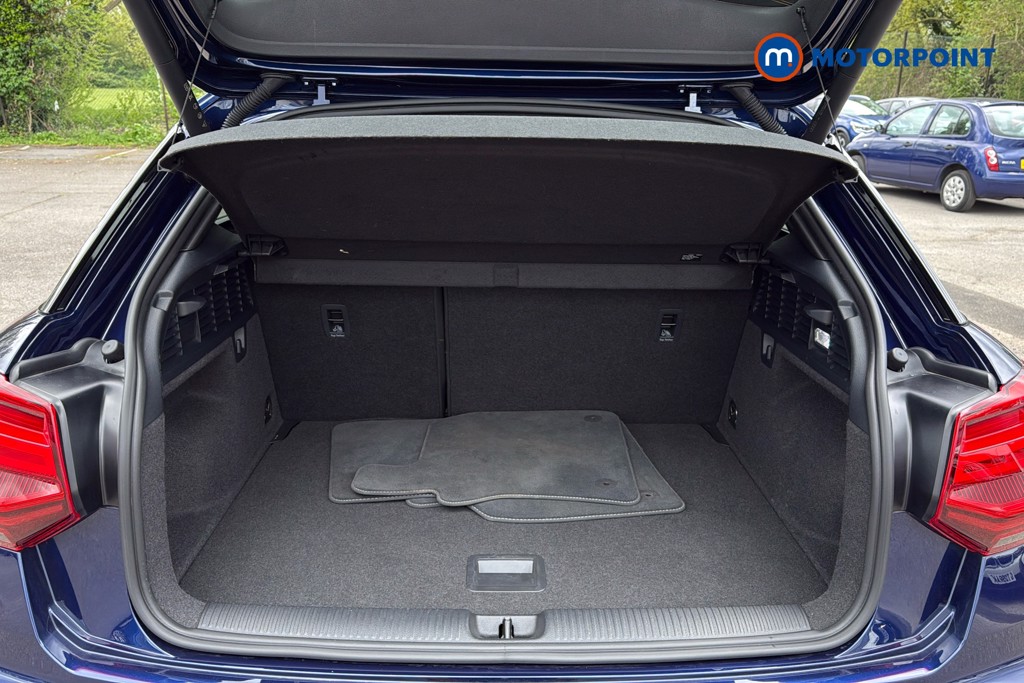 Audi Q2 Black Edition Automatic Petrol SUV - Stock Number (1631526) - 33rd supplementary image