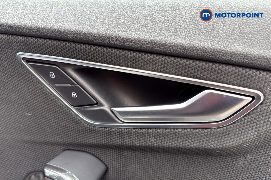 Audi Q2 Black Edition Automatic Petrol SUV - Stock Number (1631526) - 42nd supplementary image