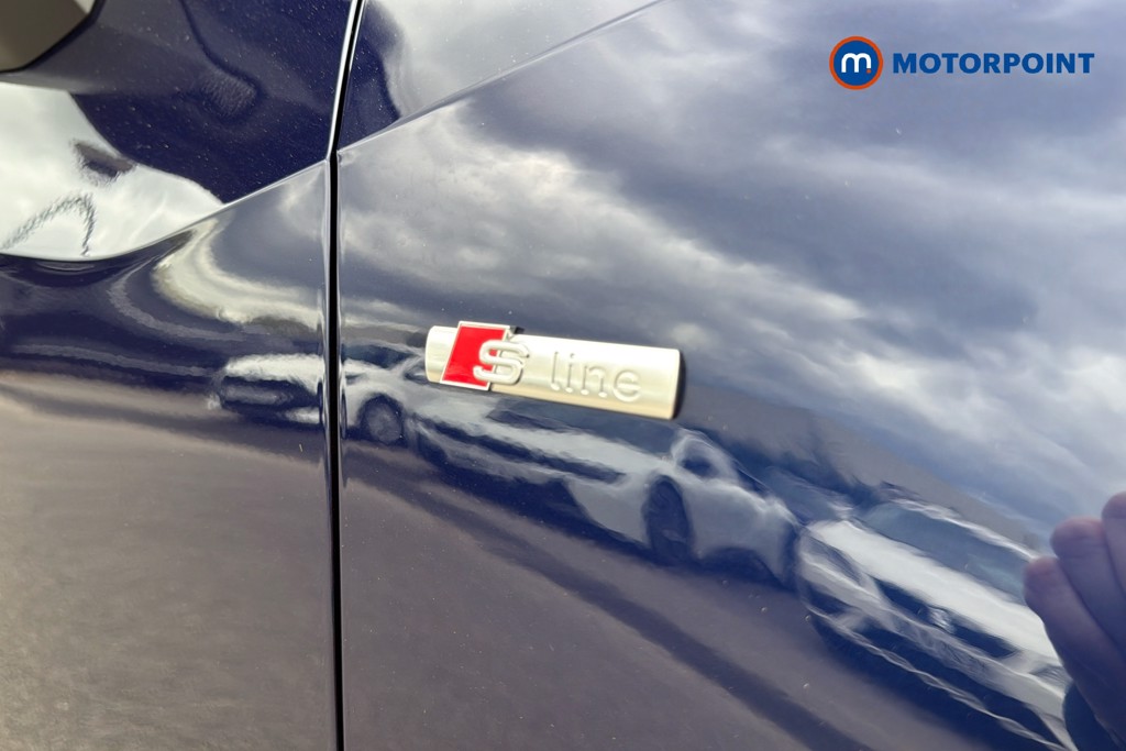 Audi Q2 Black Edition Automatic Petrol SUV - Stock Number (1631526) - 46th supplementary image