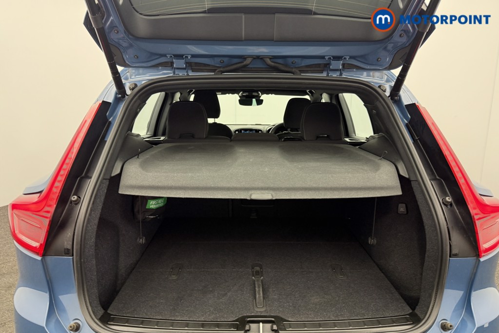 Volvo Xc40 Plus Automatic Petrol SUV - Stock Number (1631700) - 13th supplementary image