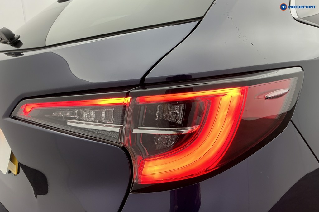 Toyota Corolla Gr Sport Automatic Petrol-Electric Hybrid Estate - Stock Number (1631894) - 30th supplementary image