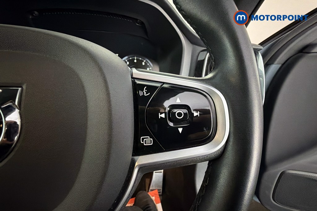 Volvo V60 R Design Automatic Petrol Estate - Stock Number (1631943) - 4th supplementary image