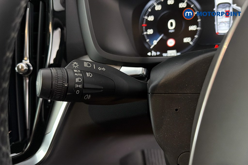Volvo V60 R Design Automatic Petrol Estate - Stock Number (1631943) - 6th supplementary image
