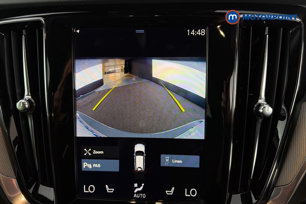 Volvo V60 R Design Automatic Petrol Estate - Stock Number (1631943) - 13th supplementary image