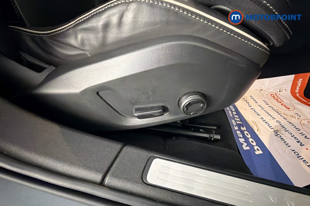 Volvo V60 R Design Automatic Petrol Estate - Stock Number (1631943) - 25th supplementary image