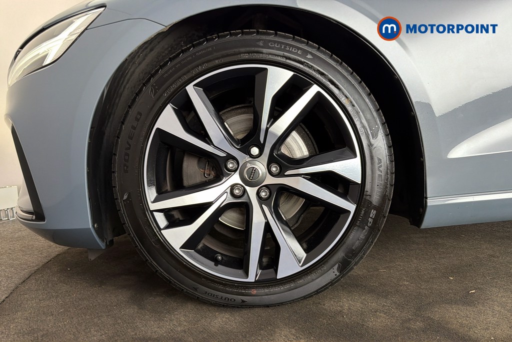 Volvo V60 R Design Automatic Petrol Estate - Stock Number (1631943) - 47th supplementary image