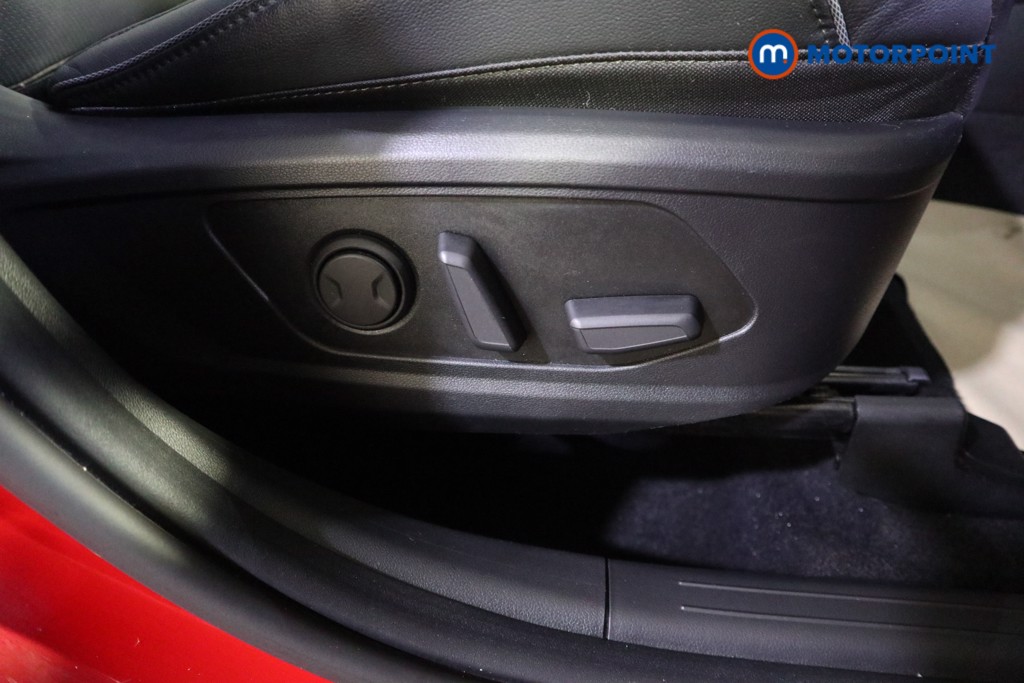 Hyundai Tucson Ultimate Automatic Petrol-Electric Hybrid SUV - Stock Number (1632717) - 14th supplementary image