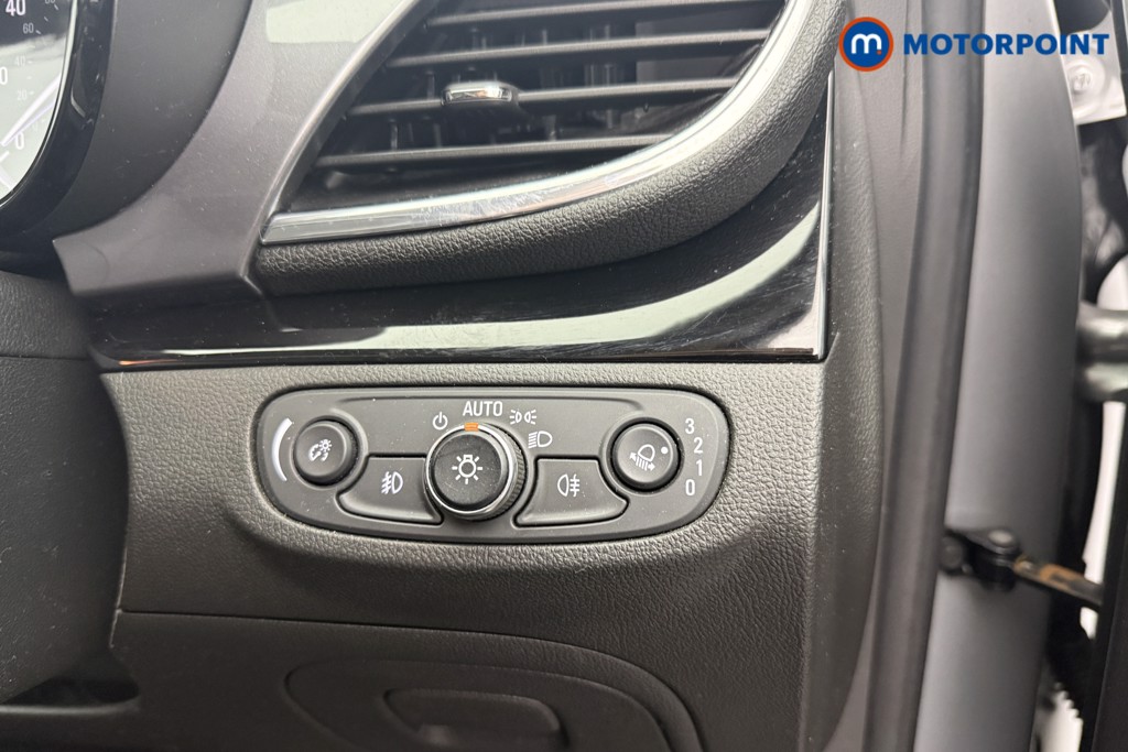 Vauxhall Mokka X Design Nav Manual Petrol SUV - Stock Number (1632740) - 9th supplementary image