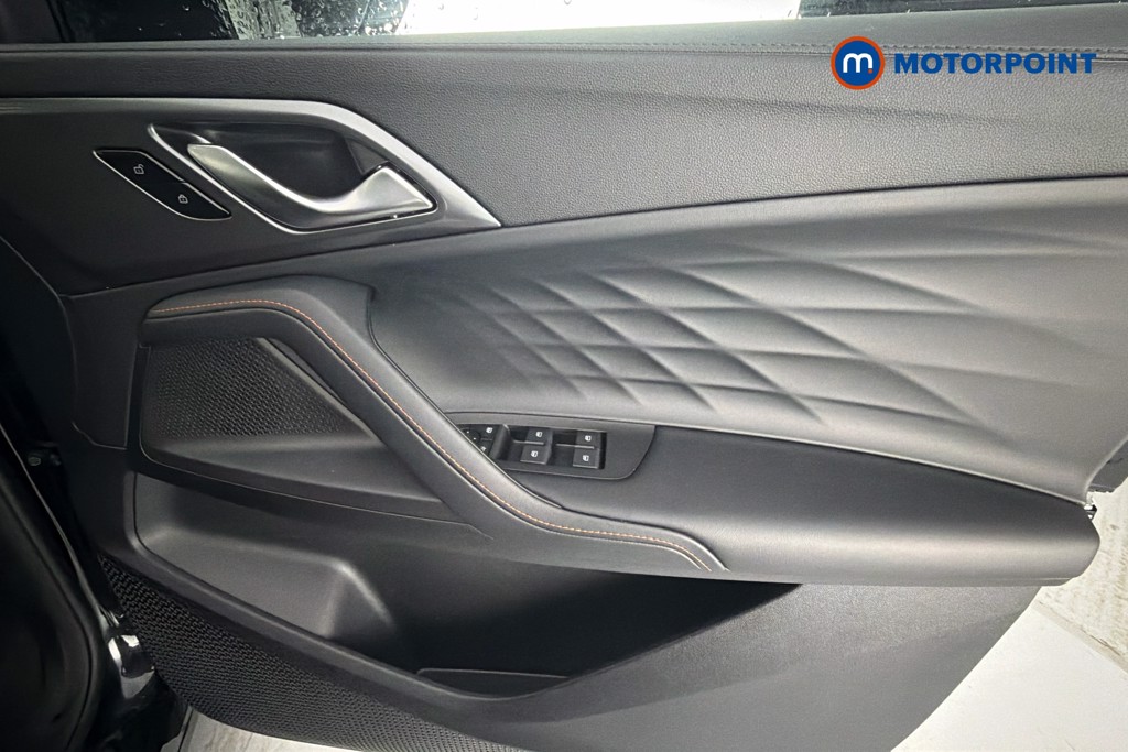 Mg Motor Uk HS Trophy Automatic Petrol-Electric Hybrid SUV - Stock Number (1632810) - 19th supplementary image