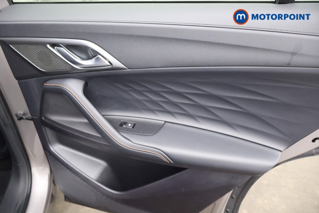 Mg Motor Uk HS Trophy Automatic Petrol-Electric Hybrid SUV - Stock Number (1632832) - 15th supplementary image