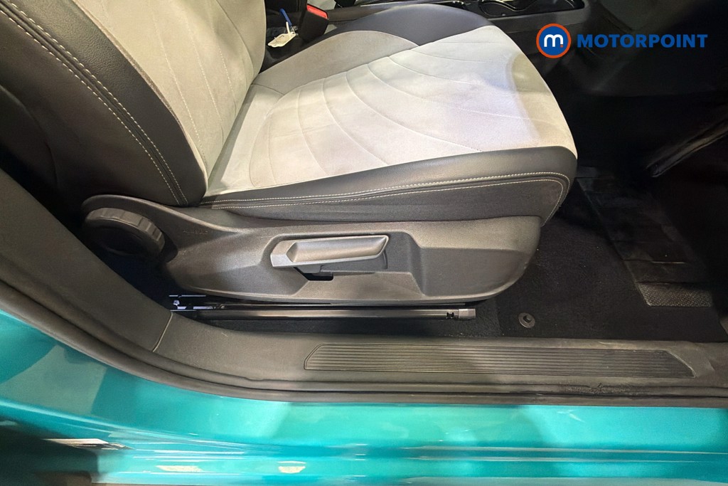 Volkswagen Id.3 Family Pro Automatic Electric Hatchback - Stock Number (1632948) - 25th supplementary image