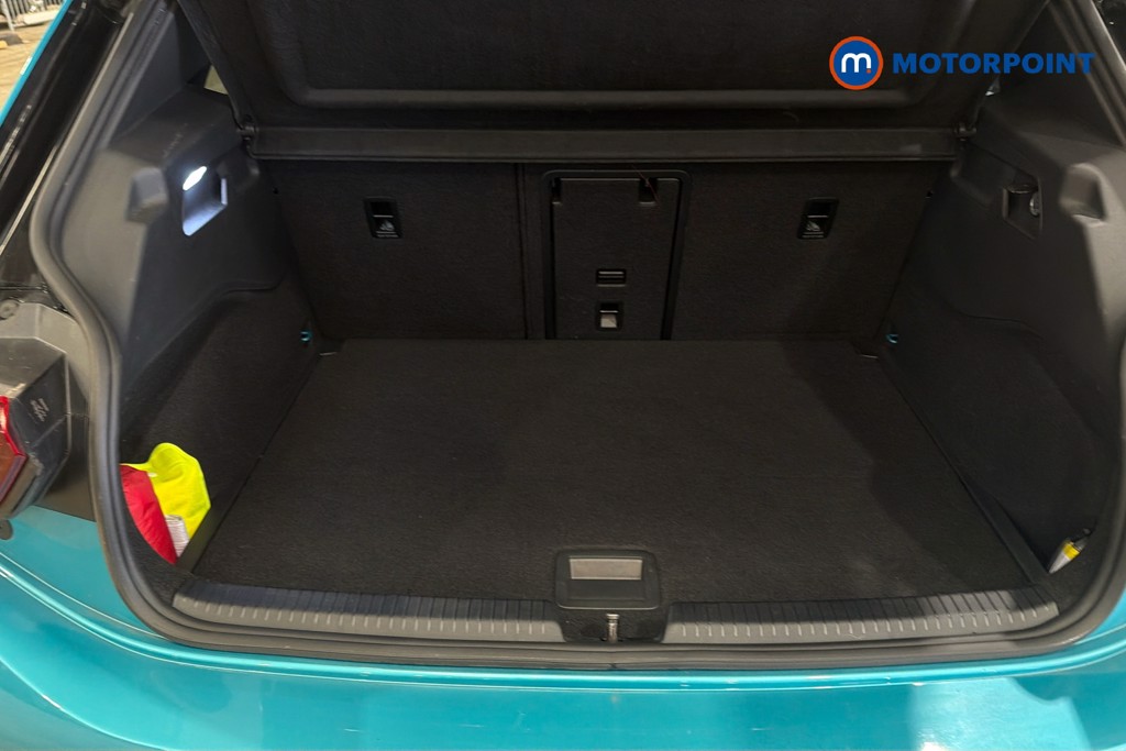 Volkswagen Id.3 Family Pro Automatic Electric Hatchback - Stock Number (1632948) - 33rd supplementary image