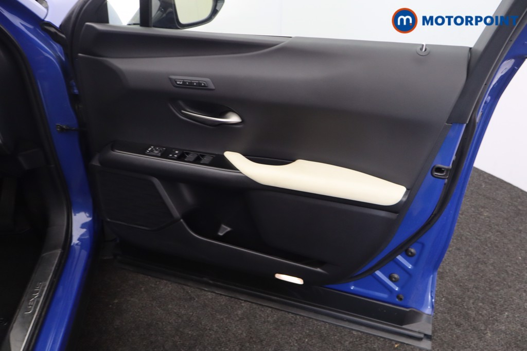 Lexus UX Takumi Automatic Petrol-Electric Hybrid SUV - Stock Number (1632962) - 14th supplementary image