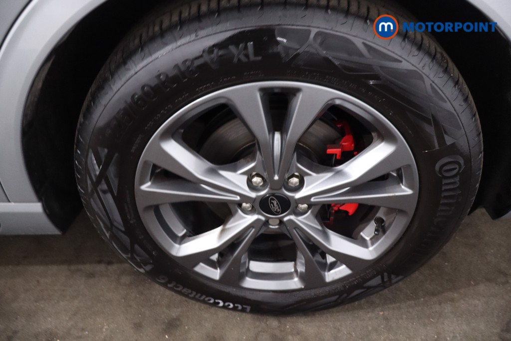 Ford Kuga St-Line Edition Manual Petrol SUV - Stock Number (1633201) - 9th supplementary image