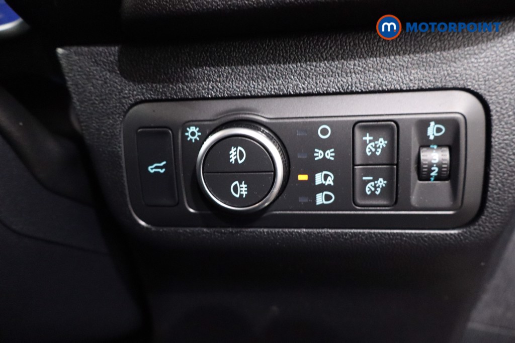 Ford Kuga St-Line Edition Manual Petrol SUV - Stock Number (1633201) - 17th supplementary image