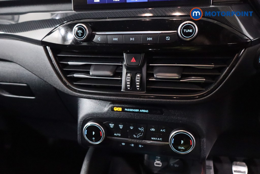 Ford Kuga St-Line Edition Manual Petrol SUV - Stock Number (1633201) - 21st supplementary image