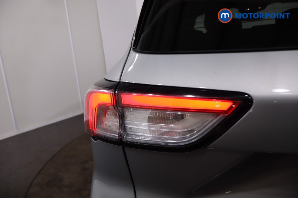 Ford Kuga St-Line Edition Manual Petrol SUV - Stock Number (1633201) - 40th supplementary image