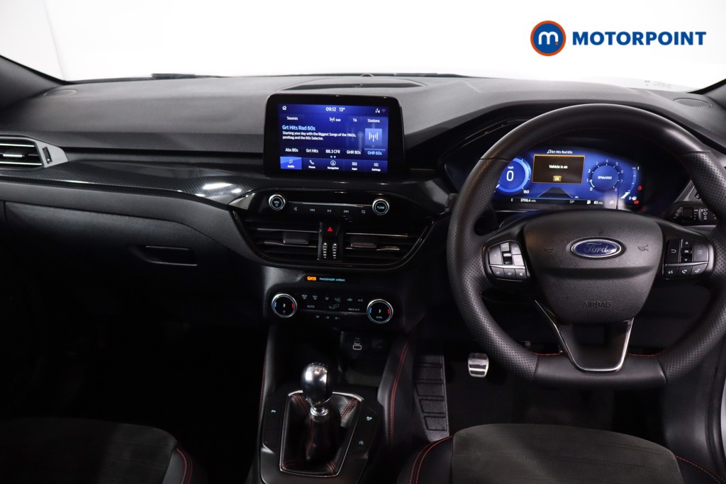 Ford Kuga St-Line Edition Manual Petrol SUV - Stock Number (1633201) - 1st supplementary image