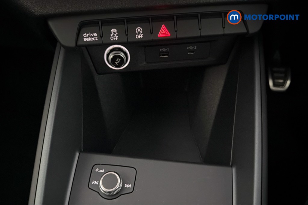 Audi A1 S Line Manual Petrol Hatchback - Stock Number (1633296) - 17th supplementary image
