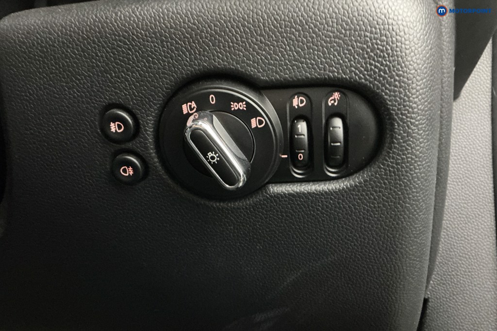 Mini Hatchback Cooper S Sport Manual Petrol Hatchback - Stock Number (1633320) - 27th supplementary image