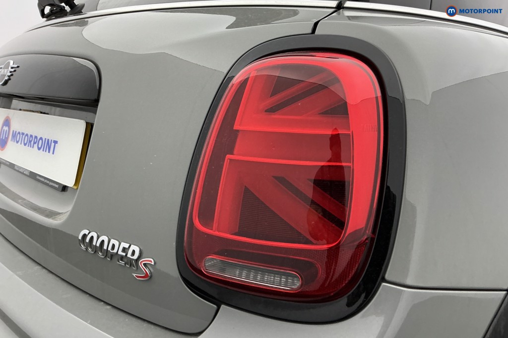 Mini Hatchback Cooper S Sport Manual Petrol Hatchback - Stock Number (1633320) - 36th supplementary image