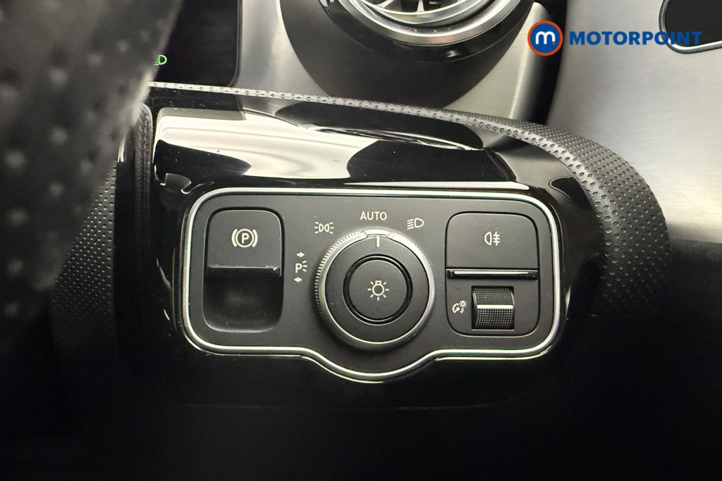 Mercedes-Benz CLA Amg Line Automatic Diesel Coupe - Stock Number (1633443) - 19th supplementary image