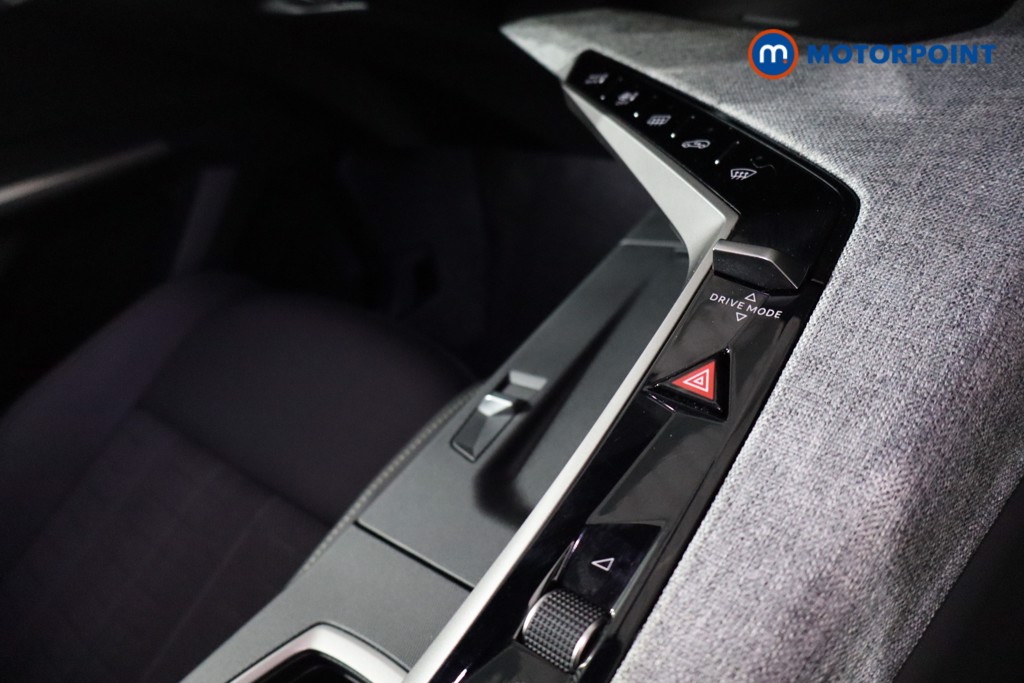 Peugeot 5008 GT Automatic Petrol SUV - Stock Number (1633613) - 23rd supplementary image