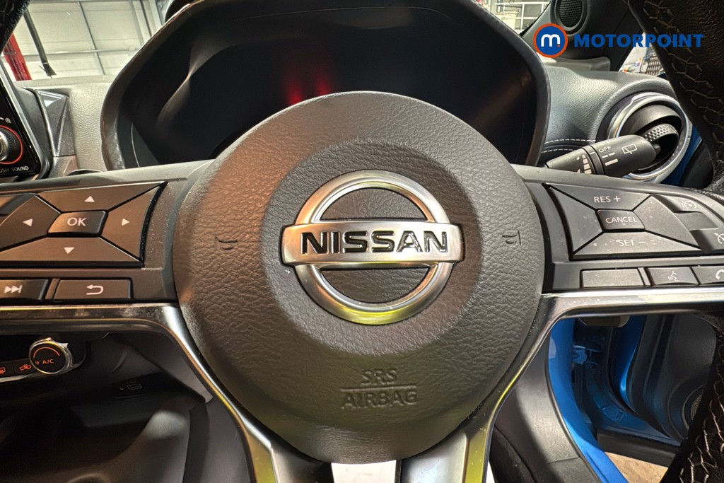 Nissan Juke N-Connecta Automatic Petrol SUV - Stock Number (1633874) - 5th supplementary image