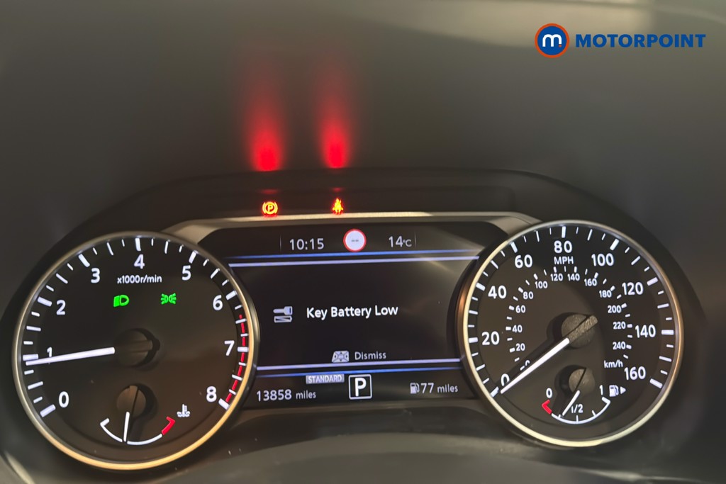 Nissan Juke N-Connecta Automatic Petrol SUV - Stock Number (1633874) - 8th supplementary image