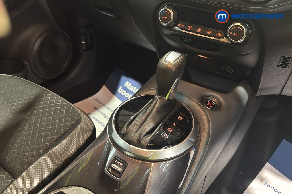 Nissan Juke N-Connecta Automatic Petrol SUV - Stock Number (1633874) - 15th supplementary image