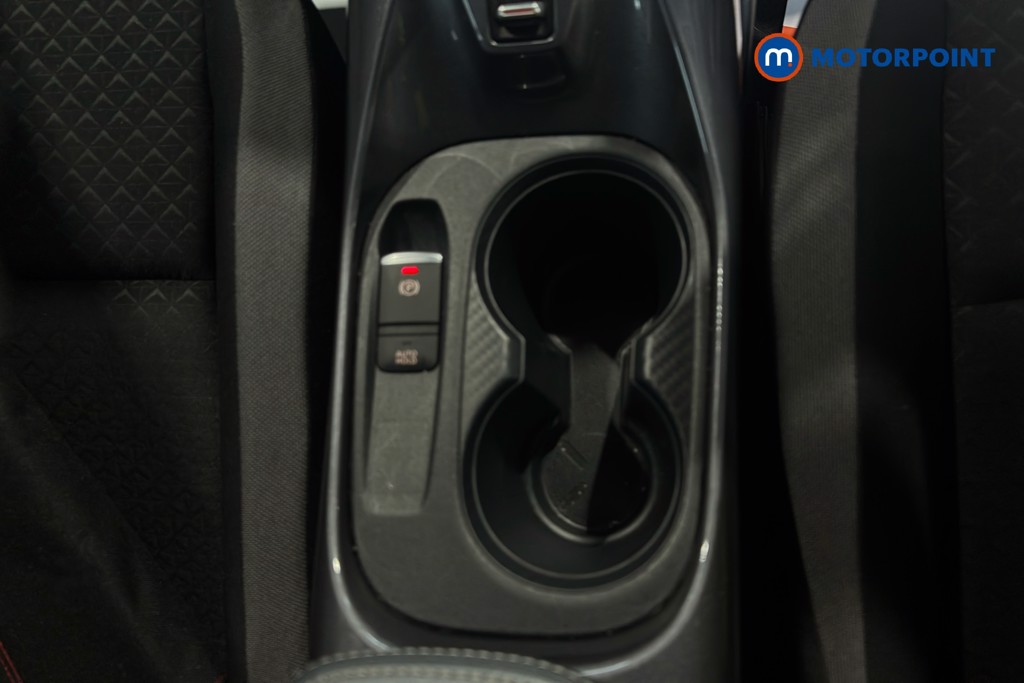 Nissan Juke N-Connecta Automatic Petrol SUV - Stock Number (1633874) - 16th supplementary image