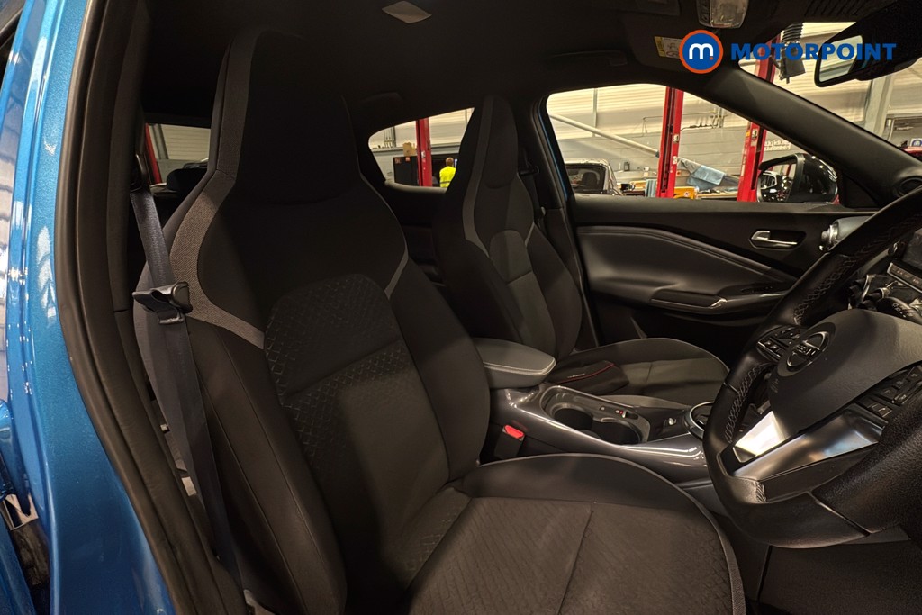 Nissan Juke N-Connecta Automatic Petrol SUV - Stock Number (1633874) - 22nd supplementary image