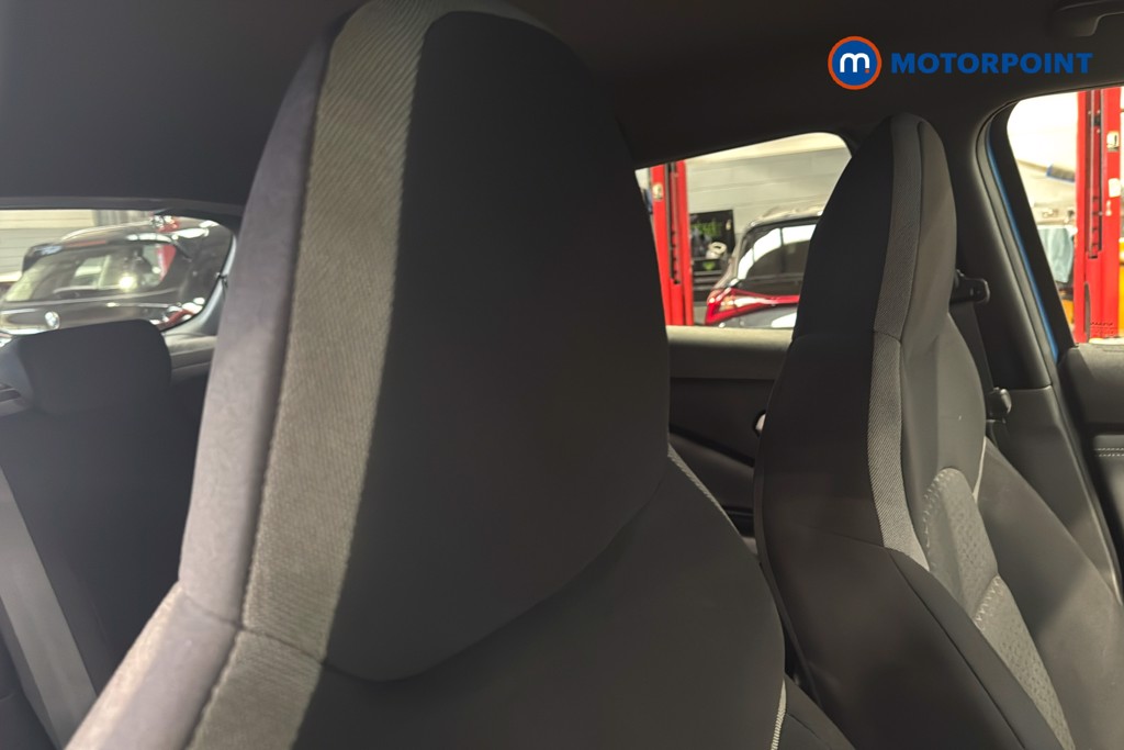 Nissan Juke N-Connecta Automatic Petrol SUV - Stock Number (1633874) - 23rd supplementary image