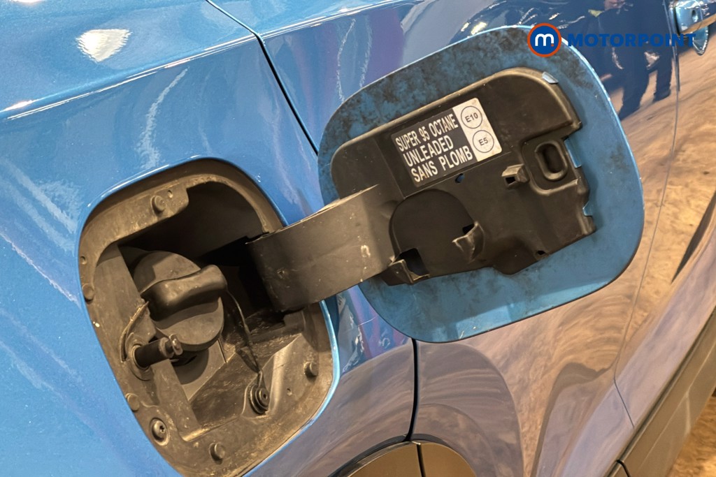 Nissan Juke N-Connecta Automatic Petrol SUV - Stock Number (1633874) - 41st supplementary image