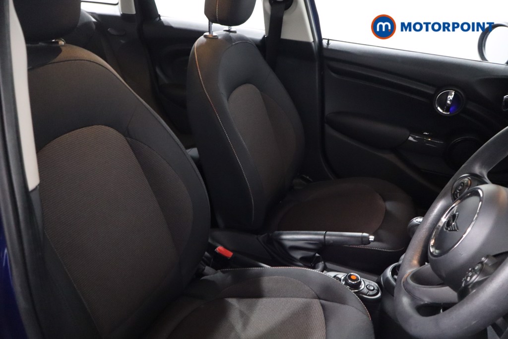 Mini Hatchback One Classic Manual Petrol Hatchback - Stock Number (1633881) - 22nd supplementary image