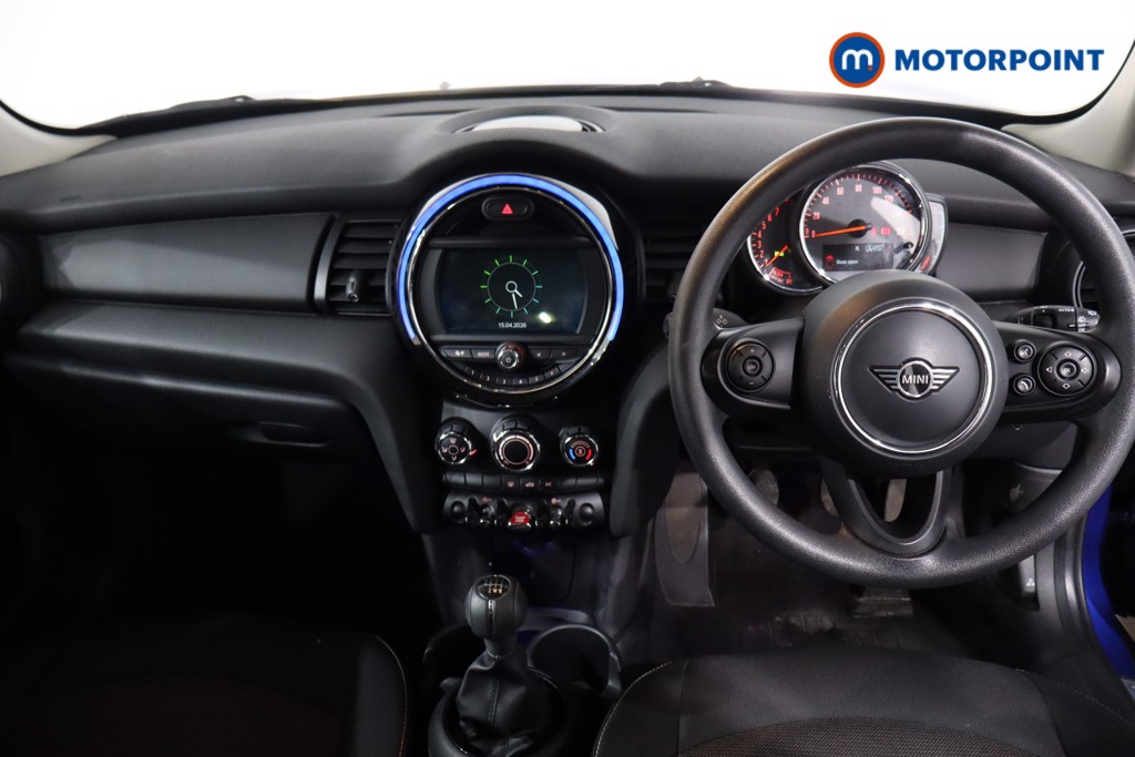 Mini Hatchback One Classic Manual Petrol Hatchback - Stock Number (1633881) - 1st supplementary image