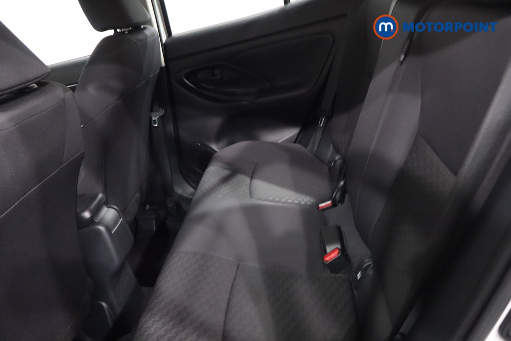 Toyota Yaris Cross Icon Automatic Petrol-Electric Hybrid Estate - Stock Number (1633892) - 5th supplementary image