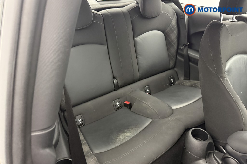 Mini Hatchback Cooper Sport Automatic Petrol Hatchback - Stock Number (1634030) - 11th supplementary image