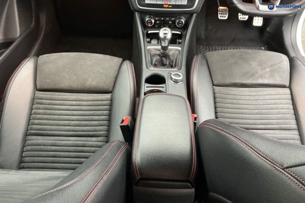 Mercedes-Benz GLA Amg Line Manual Petrol SUV - Stock Number (1634503) - 10th supplementary image