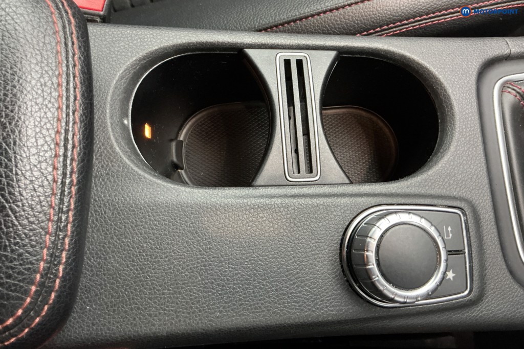 Mercedes-Benz GLA Amg Line Manual Petrol SUV - Stock Number (1634503) - 15th supplementary image