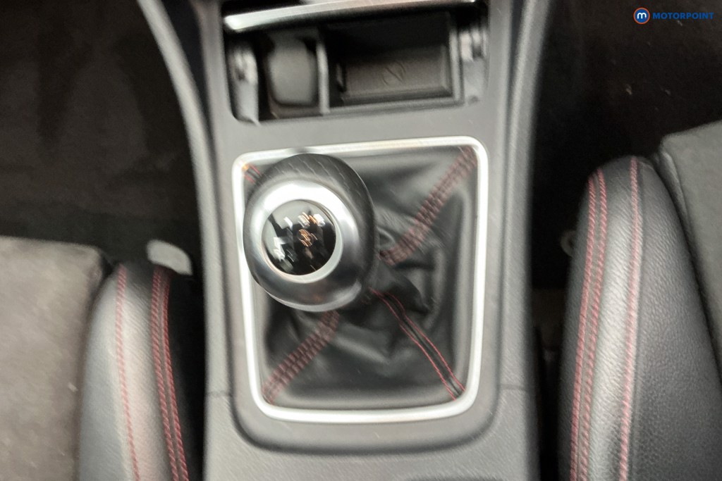 Mercedes-Benz GLA Amg Line Manual Petrol SUV - Stock Number (1634503) - 16th supplementary image