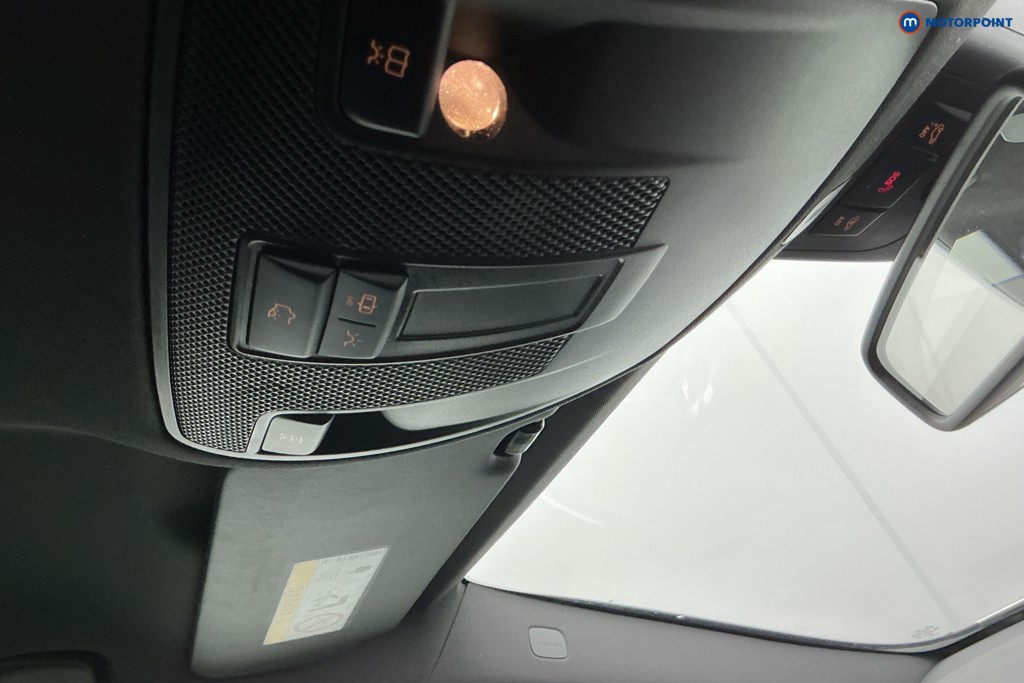 Mercedes-Benz GLA Amg Line Manual Petrol SUV - Stock Number (1634503) - 20th supplementary image