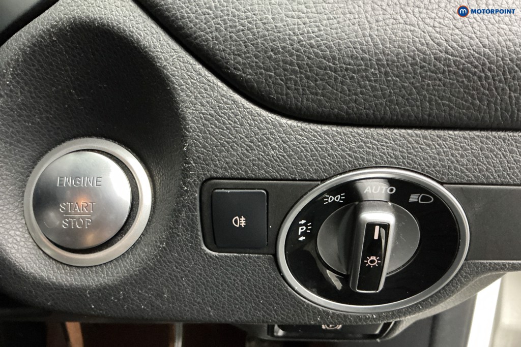 Mercedes-Benz GLA Amg Line Manual Petrol SUV - Stock Number (1634503) - 24th supplementary image