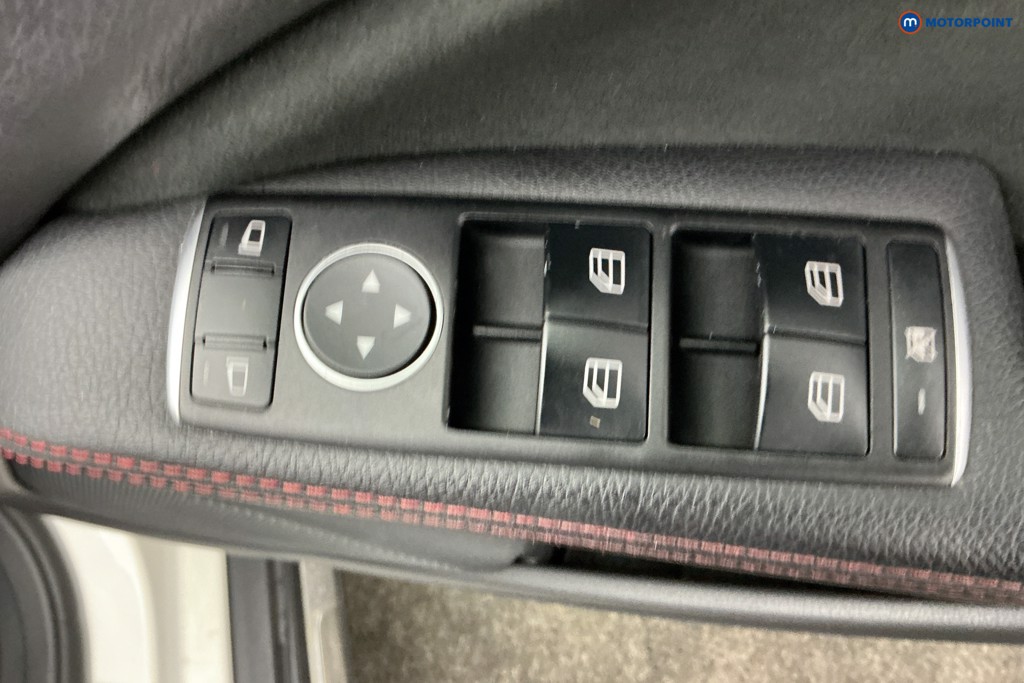 Mercedes-Benz GLA Amg Line Manual Petrol SUV - Stock Number (1634503) - 27th supplementary image